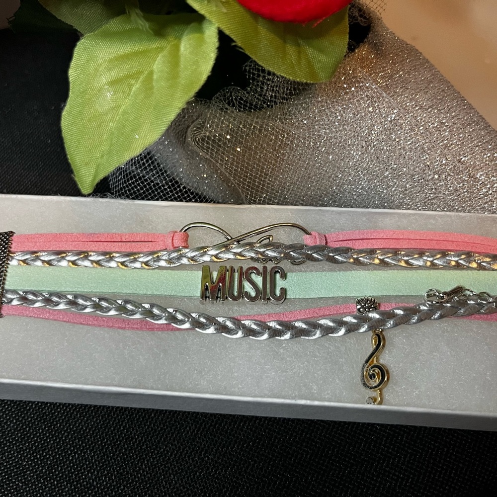 Musical Note Charm Bracelet